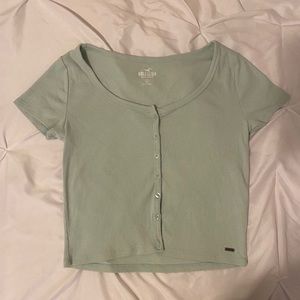 Hollister Cropped Tee